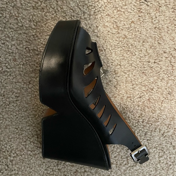 Robert Clergerie “Diane” Size 9 US Black - Picture 3 of 4